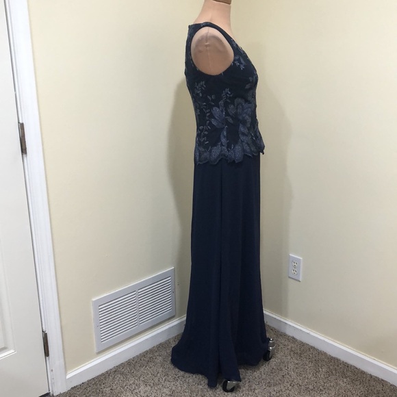NWT Alex Evenings Formal Maxi Dress Size 4 Navy Blue Silver Embroidered Floral - Picture 5 of 12